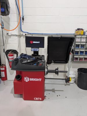 BRIGHT CB76 Wheel Balancer