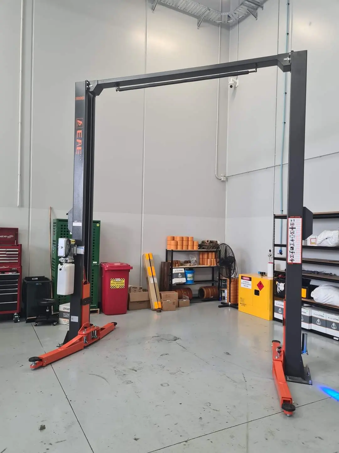 2 post car hoist